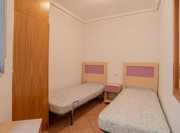 Resale - Apartment - Algorfa