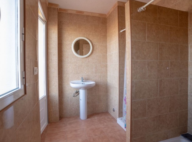 Resale - Apartment - Algorfa