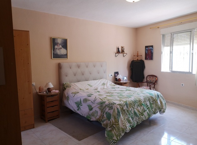 Resale - Villa - Los Montesinos