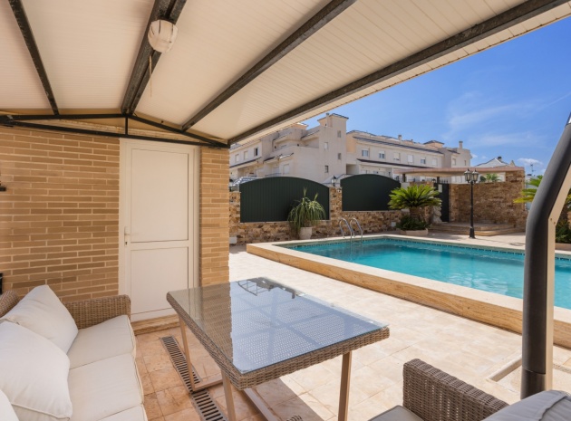 Resale - Villa - Torrevieja - la veleta
