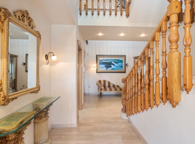Resale - Villa - Torrevieja - la veleta
