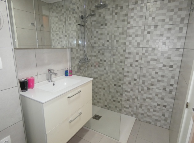 Wiederverkauf - Wohnung - Algorfa