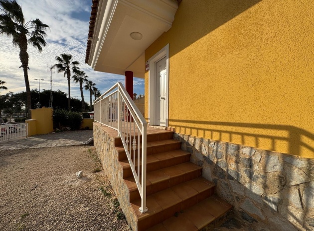 Wiederverkauf - Villa - Guardamar del Segura - El Raso