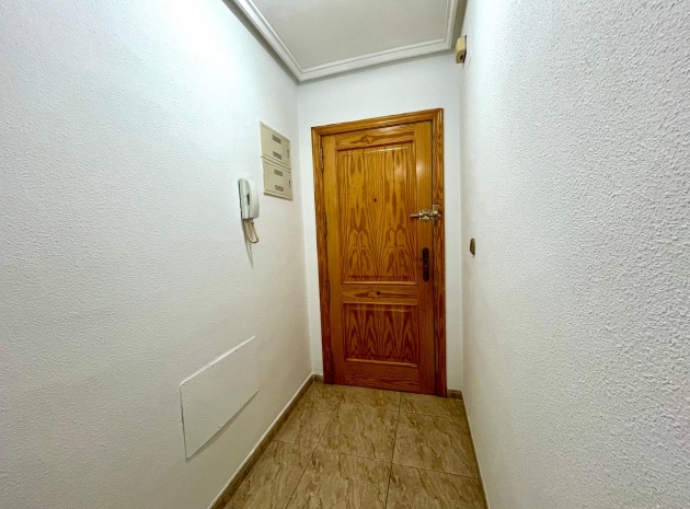 Resale - Apartment - Los Montesinos
