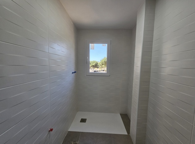 Återförsäljning - Lägenhet - Punta Prima - la entrada