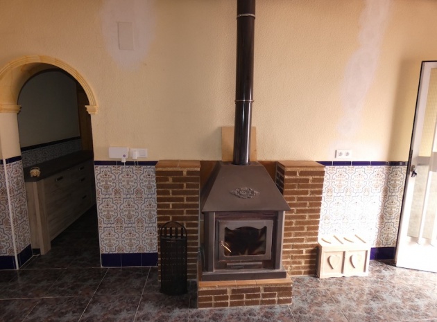 Återförsäljning - Country Property - La Marina