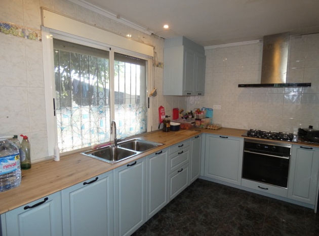 Återförsäljning - Country Property - La Marina