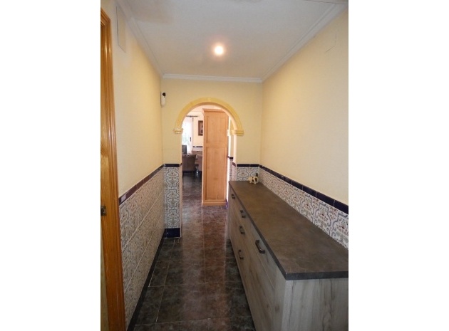 Återförsäljning - Country Property - La Marina