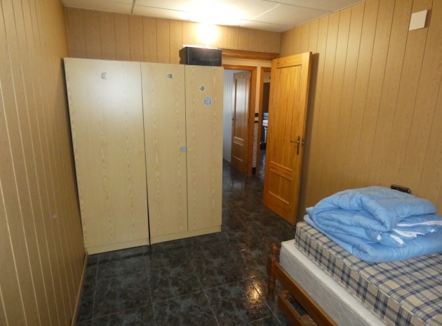 Återförsäljning - Country Property - La Marina