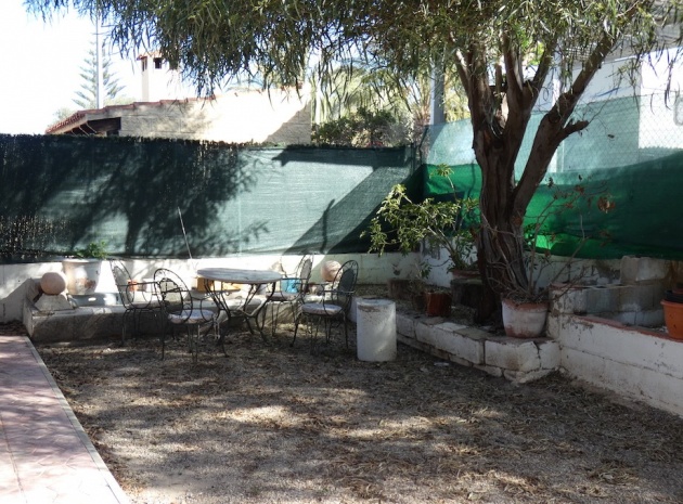 Återförsäljning - Country Property - La Marina