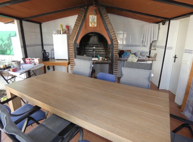 Återförsäljning - Country Property - La Marina