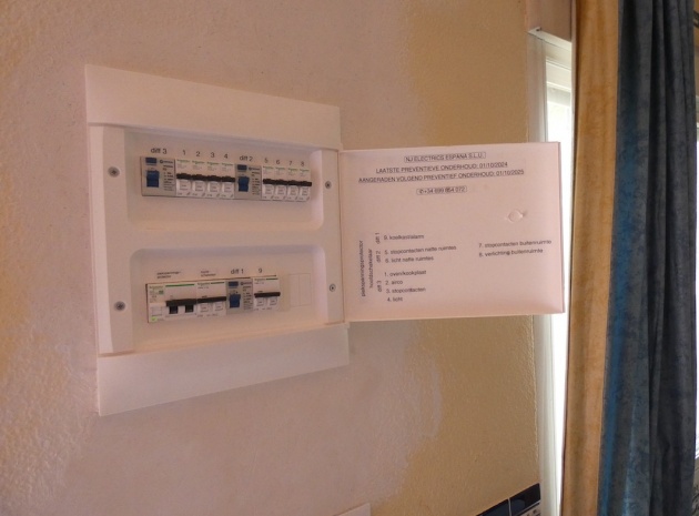 Återförsäljning - Country Property - La Marina