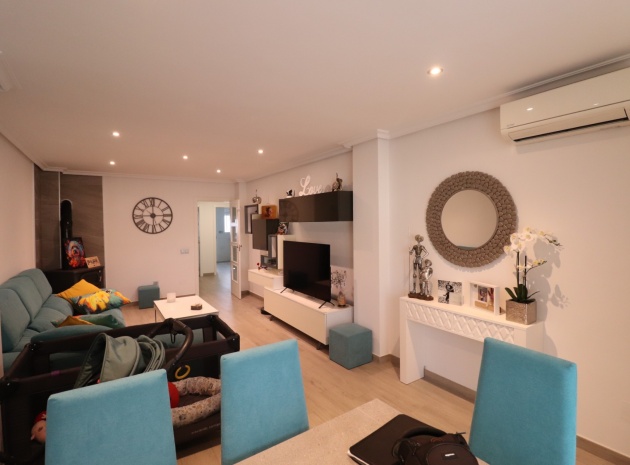 Resale - Townhouse - Benijofar