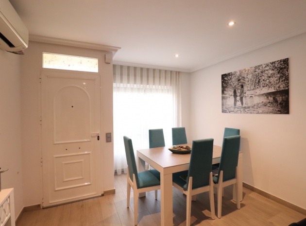 Resale - Townhouse - Benijofar