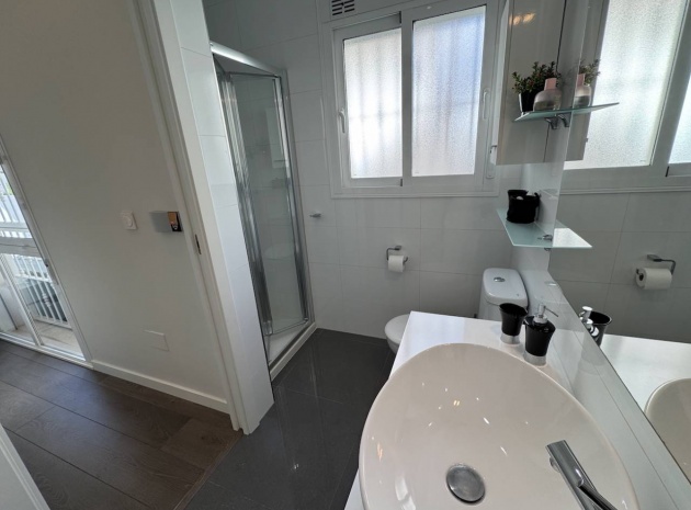 Återförsäljning - Villa - Ciudad Quesada