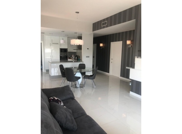 Wiederverkauf - Villa - Villamartin