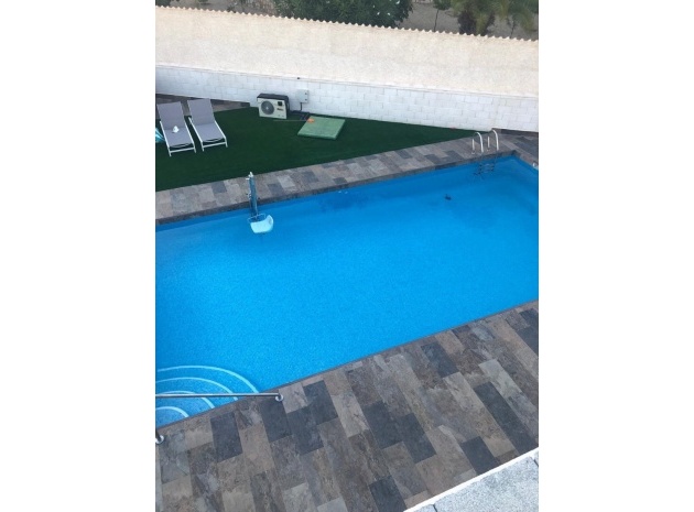 Wiederverkauf - Villa - Villamartin