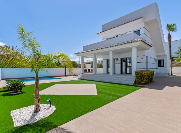 Återförsäljning - Villa - Ciudad Quesada