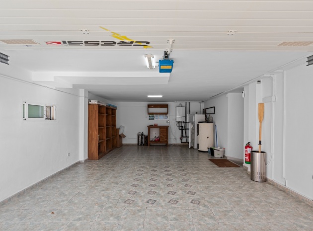 Resale - Villa - Los Balcones