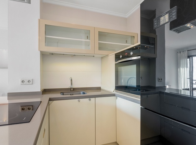 Wiederverkauf - Wohnung - Villamartin