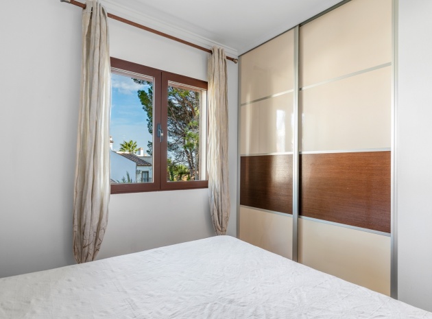 Wiederverkauf - Wohnung - Villamartin