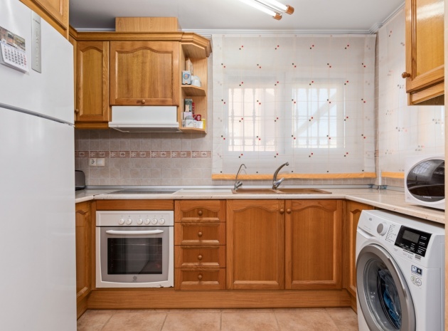 Återförsäljning - Radhus - La Marina