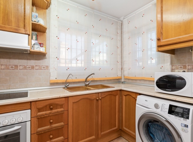 Återförsäljning - Radhus - La Marina