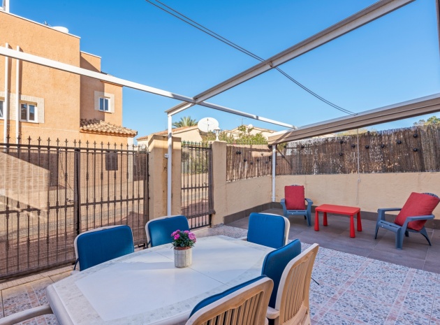 Återförsäljning - Radhus - La Marina