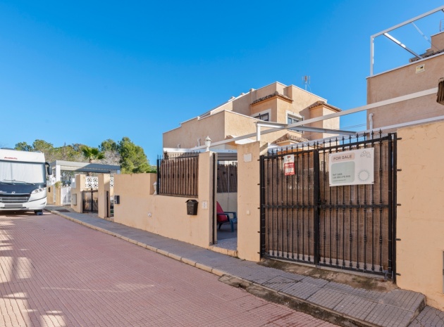 Återförsäljning - Radhus - La Marina