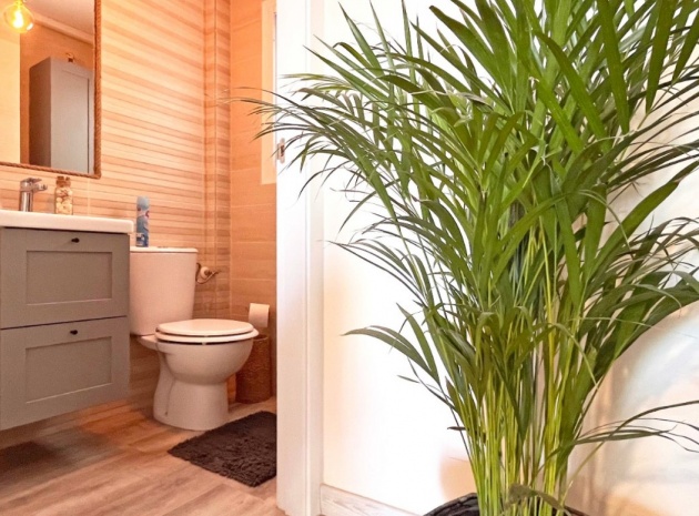 Resale - Townhouse - Los Balcones