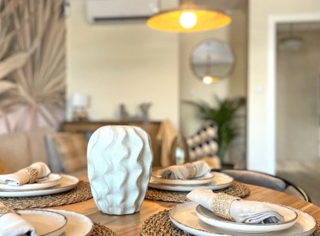 Resale - Townhouse - Los Balcones