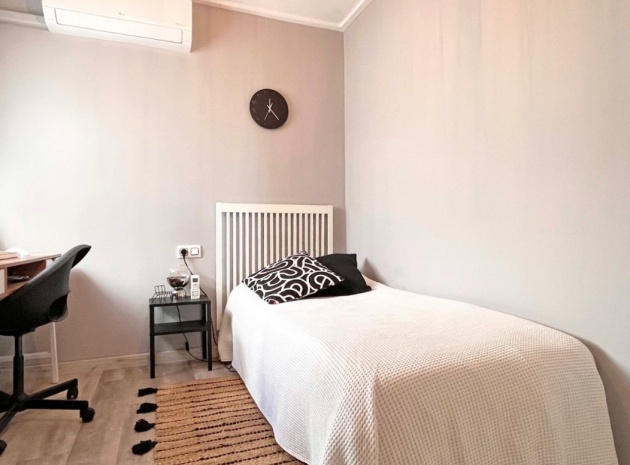 Resale - Townhouse - Los Balcones