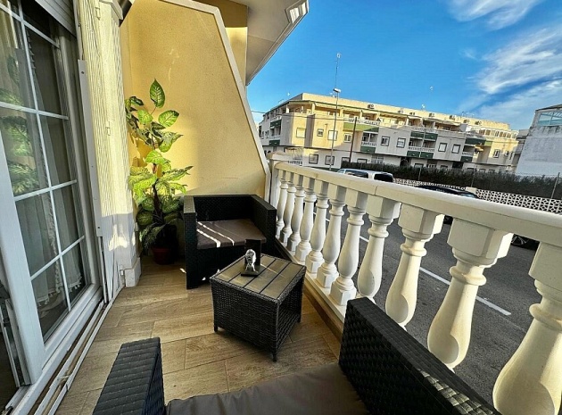 Wiederverkauf - Wohnung - Torrevieja - Playa de los Locos