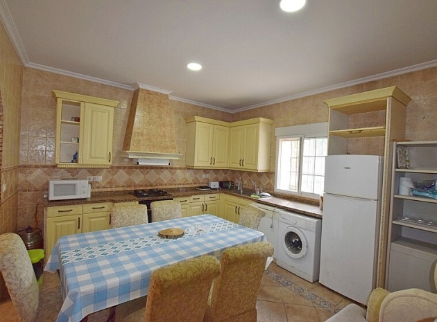 Resale - Villa - Rojales