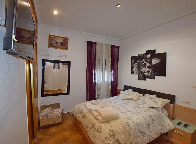 Resale - Villa - Rojales