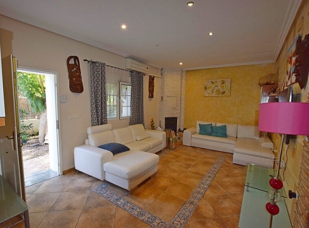 Resale - Villa - Rojales