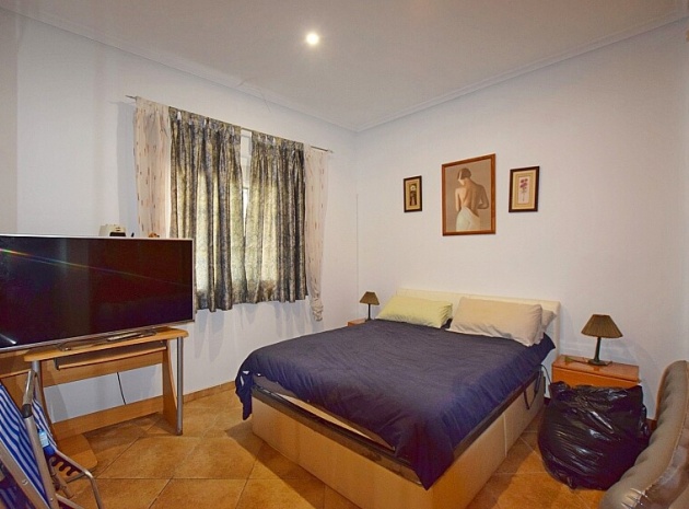 Resale - Villa - Rojales