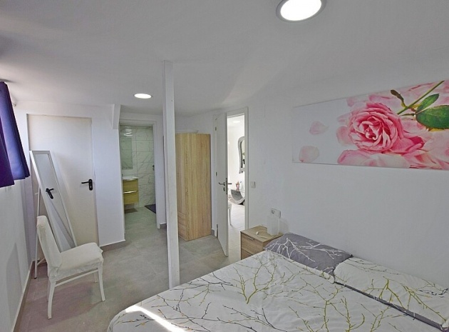 Resale - Villa - Rojales