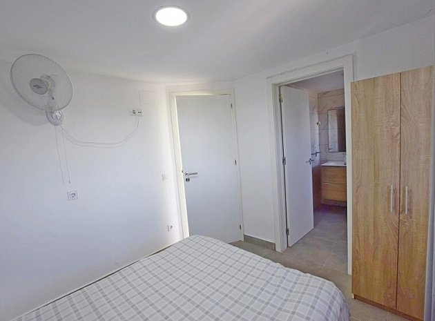 Resale - Villa - Rojales