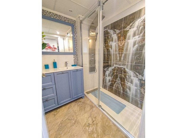 Wiederverkauf - Villa - Orihuela Costa - Villamartin