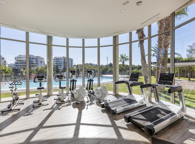 Resale - Apartment - Villamartin