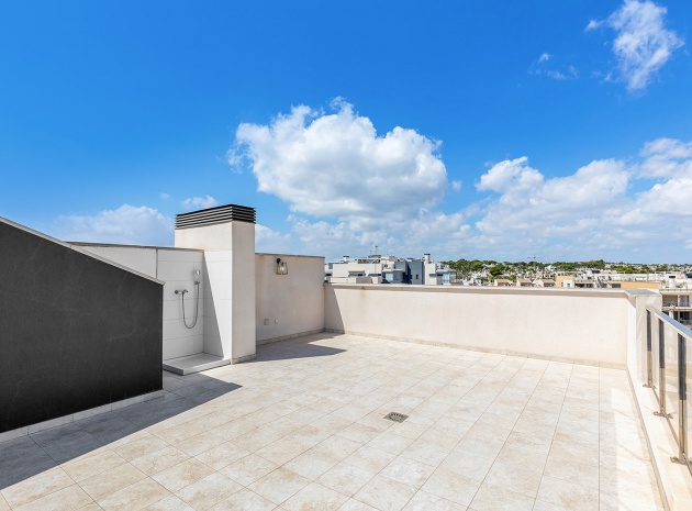 Resale - Apartment - Villamartin