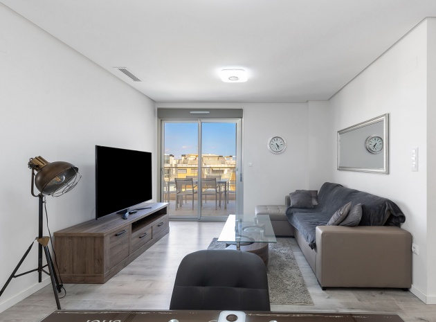 Resale - Apartment - Villamartin