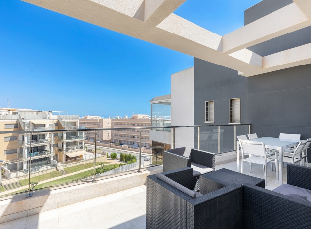Resale - Apartment - Villamartin