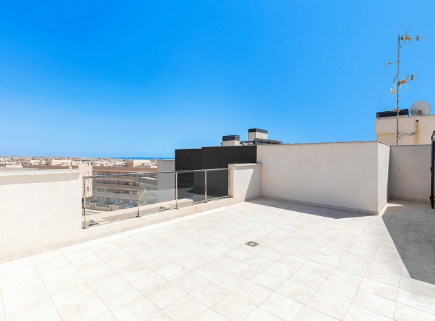 Resale - Apartment - Villamartin