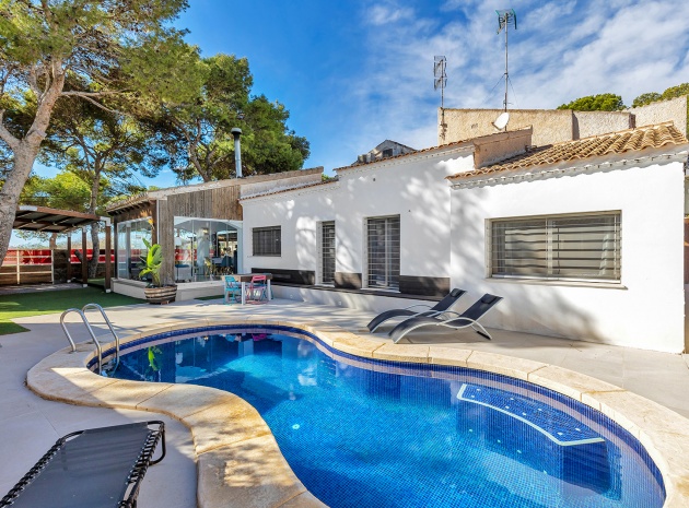 Wederverkoop - Villa - Punta Prima