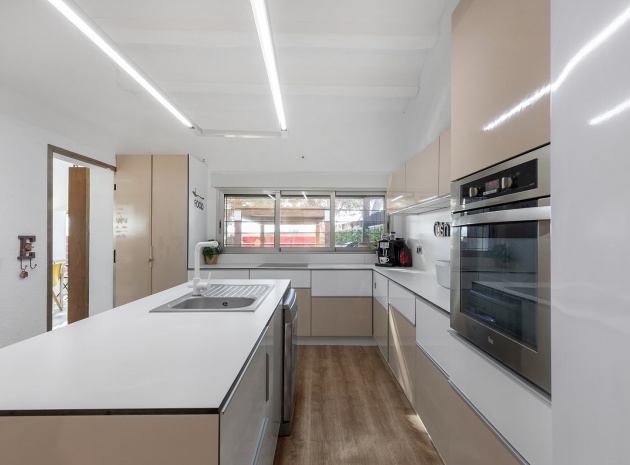 Wederverkoop - Villa - Punta Prima