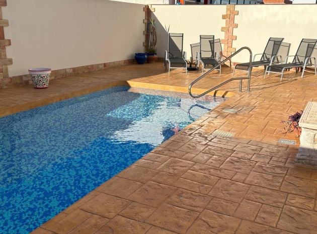 Revente - Villa - Daya Nueva