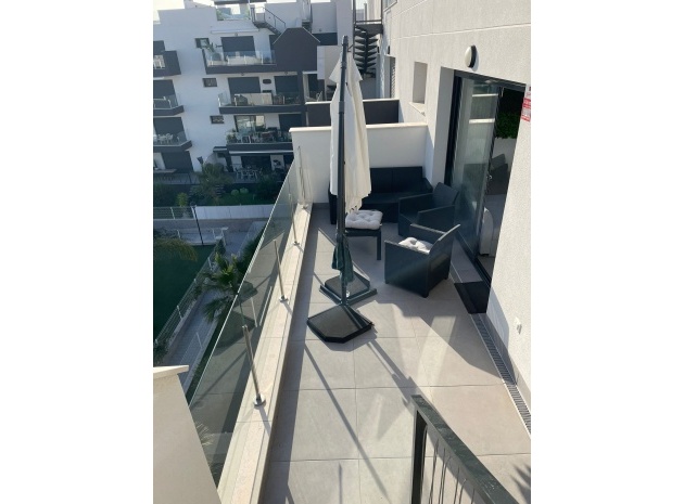 Resale - Apartment - Villamartin
