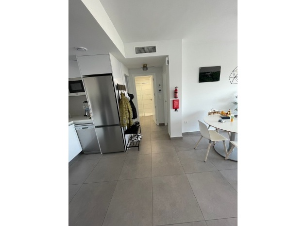 Resale - Apartment - Villamartin